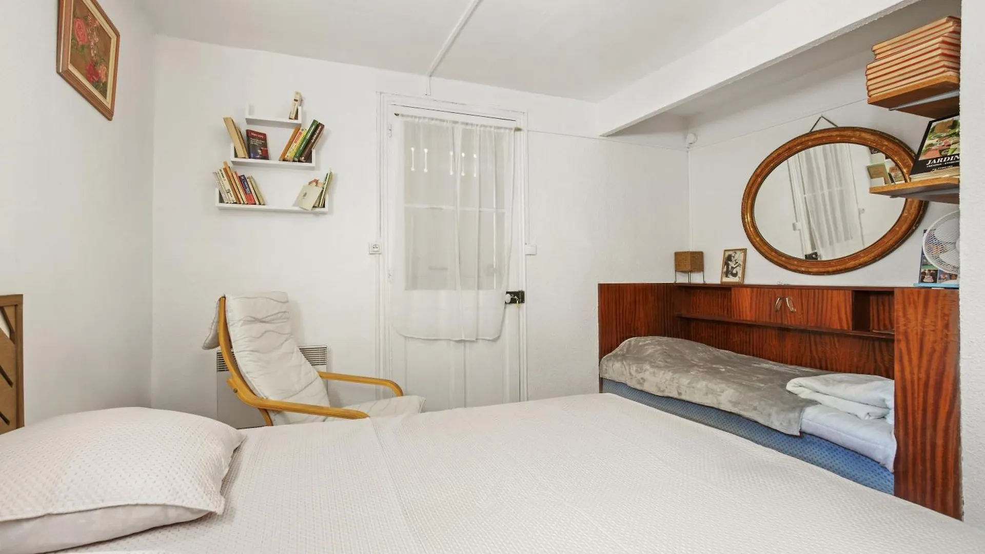 Apartment Appartement Climatise Au Lavandou Le Lavandou France