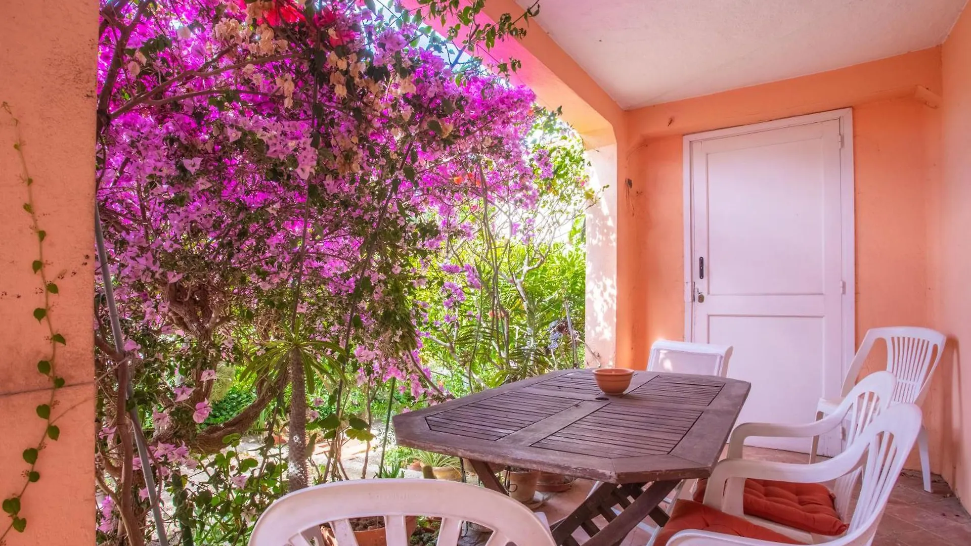 Appartement Climatise Au Lavandou Le Lavandou Apartment
